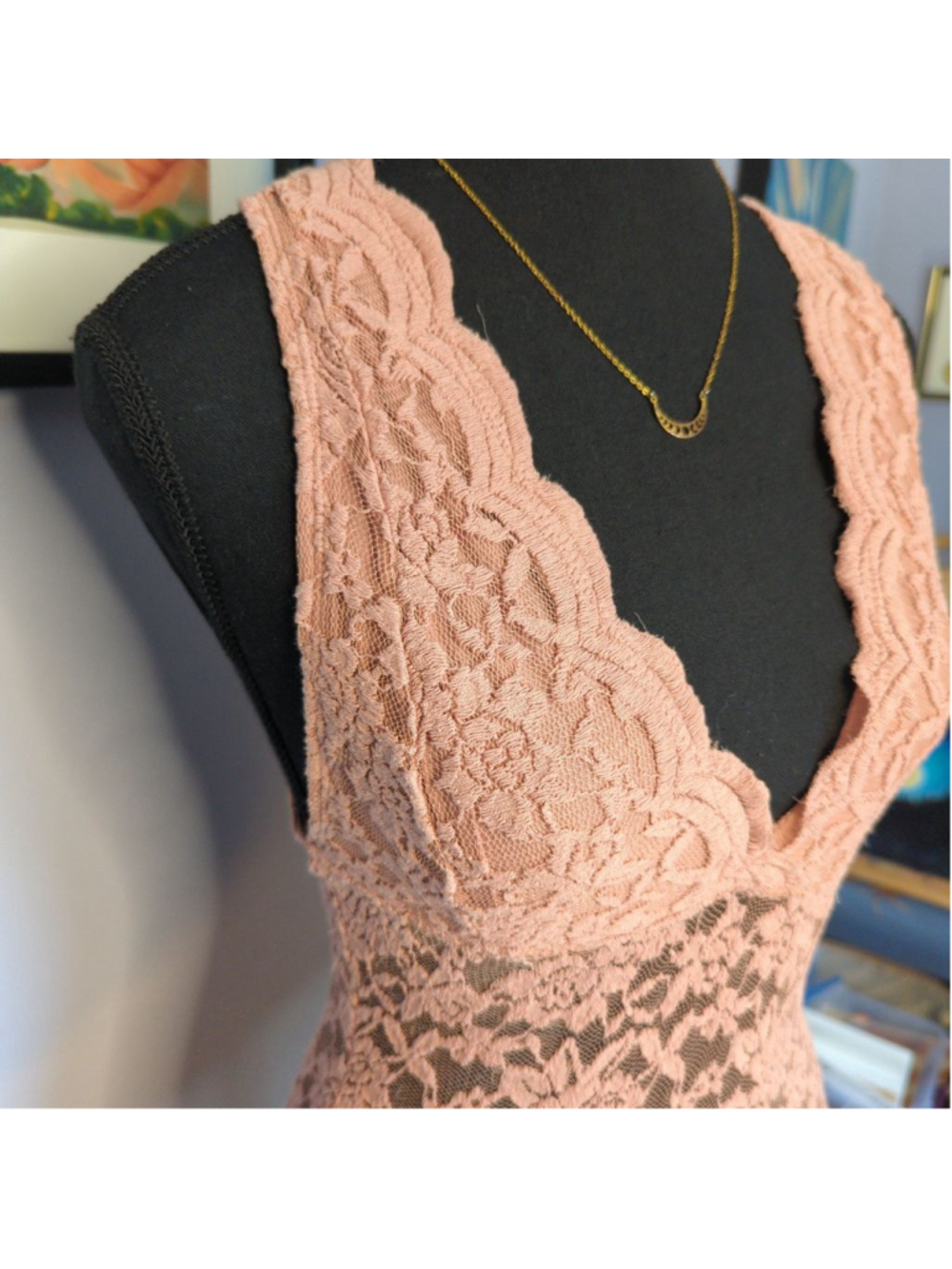 Streetwear Society Pink Floral Lace Bodysuit Sheer V Neck Sz M Coquette Feminine - Picture 3 of 12